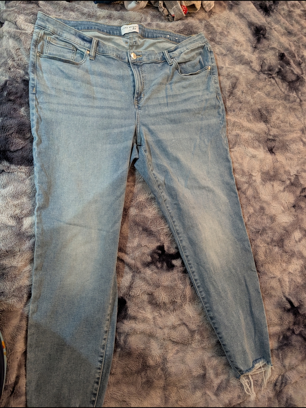 Lane Bryant Light Blue Ankle Jeans with Raw Hem Size 24